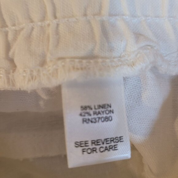 Cato White Linen Elastic Waist Drawstring Shorts Size 18/20W Pockets - Picture 8 of 10